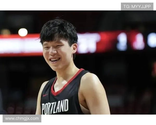 NBA首秀闪耀全场 杨瀚森展现全面技能引发球迷热议