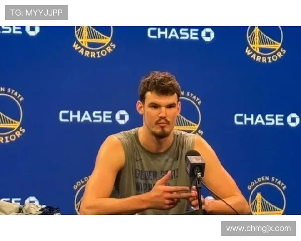 勇士快攻反击迅猛 波斯特外线三分精准命中助力团队领先